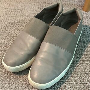 Vince slip on gray leather 8